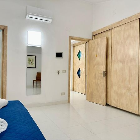 Unique Rooms In Centro Citta Bagno Privato E Climatizzatore Ragusa Dış mekan fotoğraf