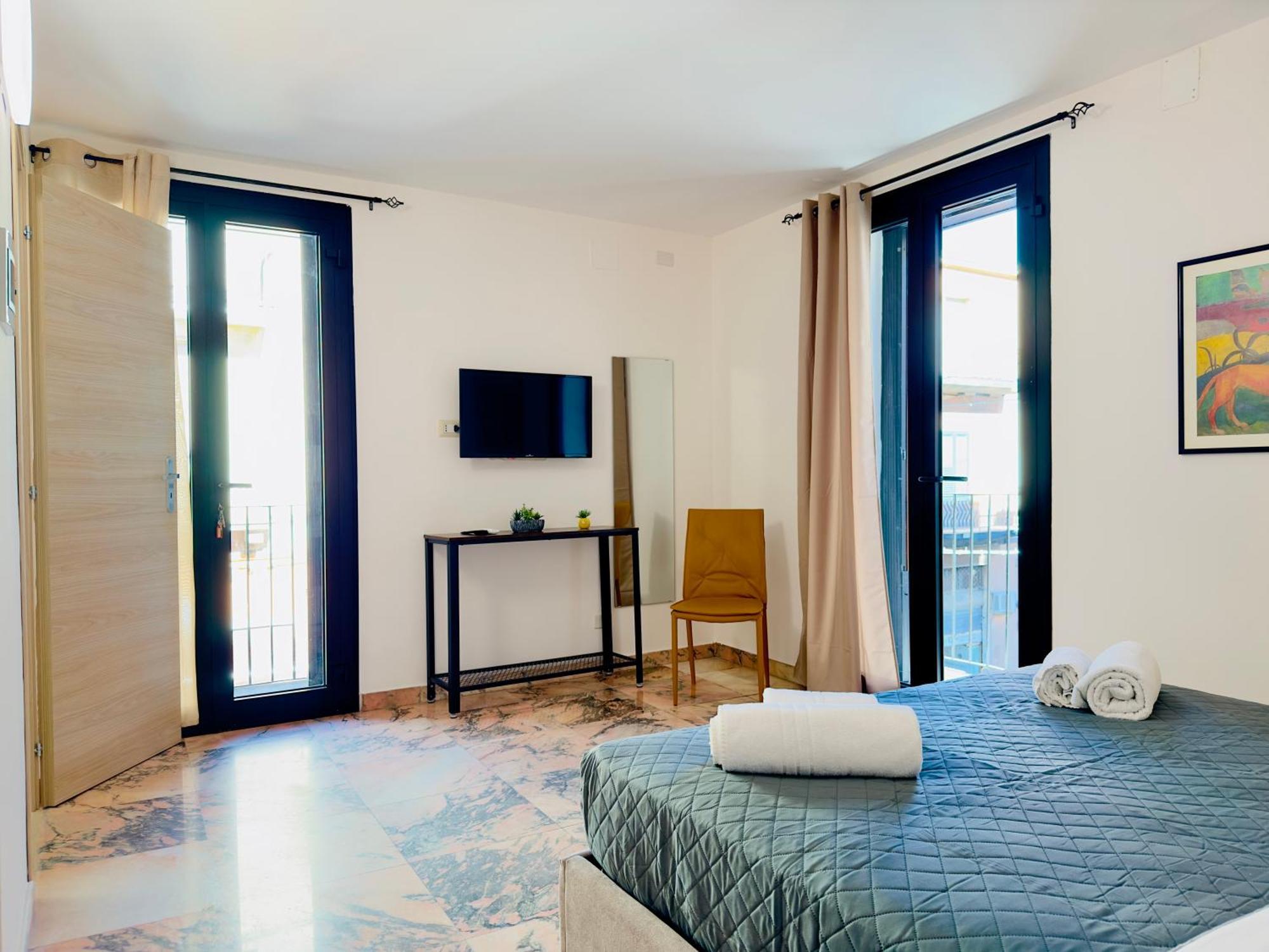 Unique Rooms In Centro Citta Bagno Privato E Climatizzatore Ragusa Dış mekan fotoğraf